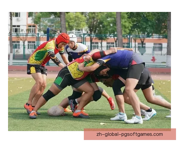 橄榄球训练方法全面解析：技巧、策略与实战训练