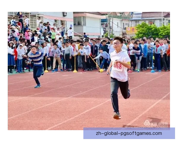 登山比赛冠军诞生，惊险激动时刻揭晓