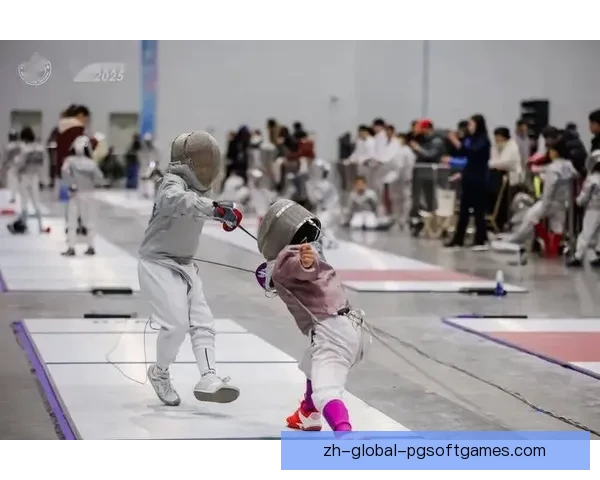 击剑精彩纷呈，燃情回放剑指锋芒