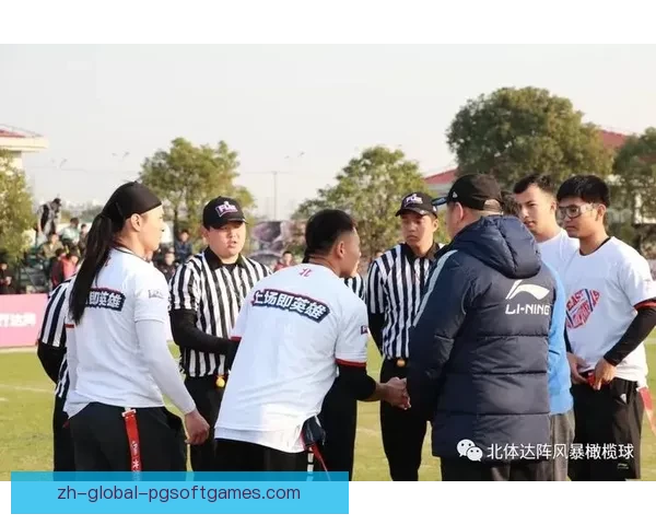 激情碰撞!橄榄球场上的风暴震撼,超强对抗再续辉煌 激情碰撞!橄榄球场上的风暴震撼,超强对抗再续辉煌